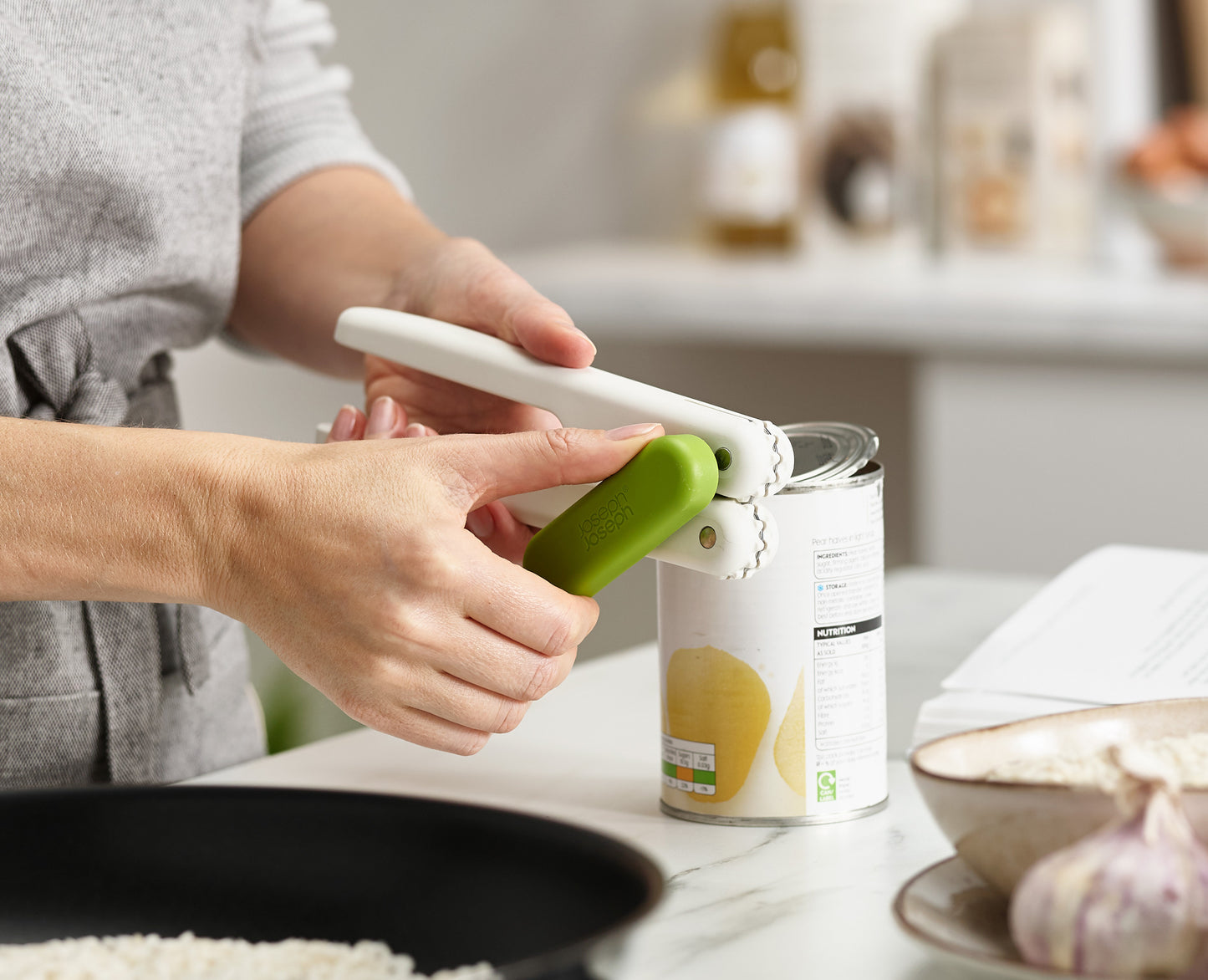 Joseph Joseph Duo
3-in-1 Can Opener