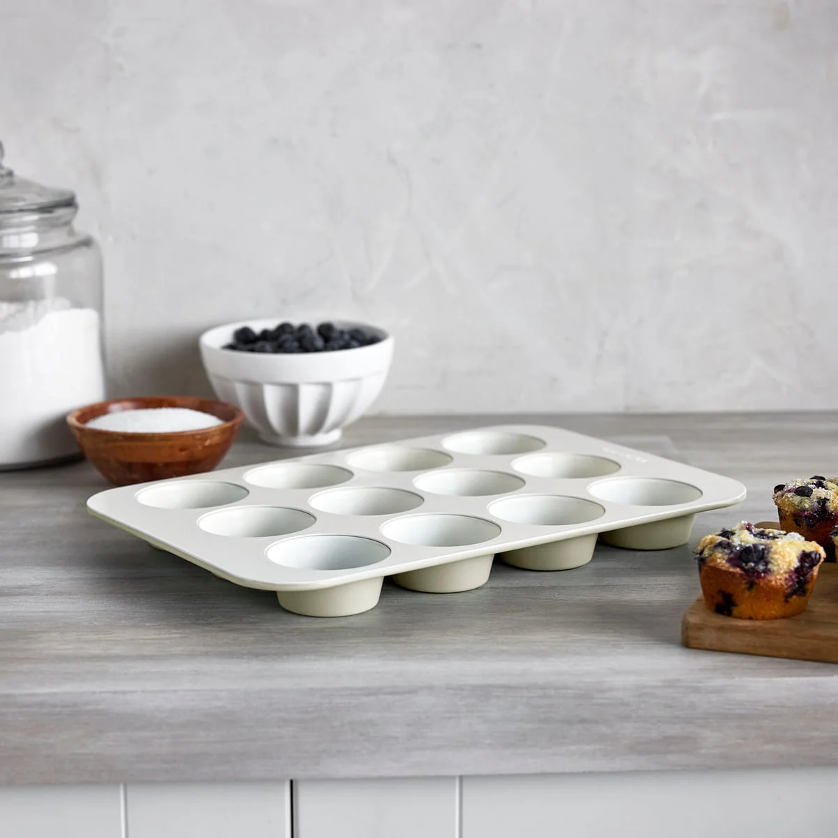 GreenPan 12 Cup Muffin Pan - Cream