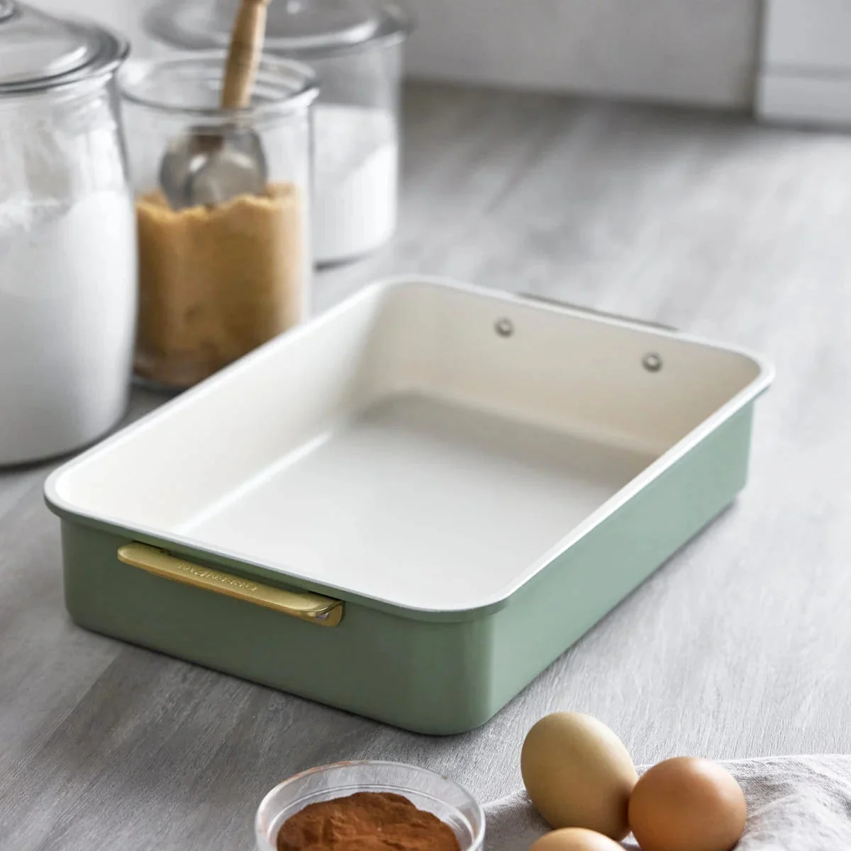 GreenPan Rectangular Cake/Roast Pan w Handles - Sage Green