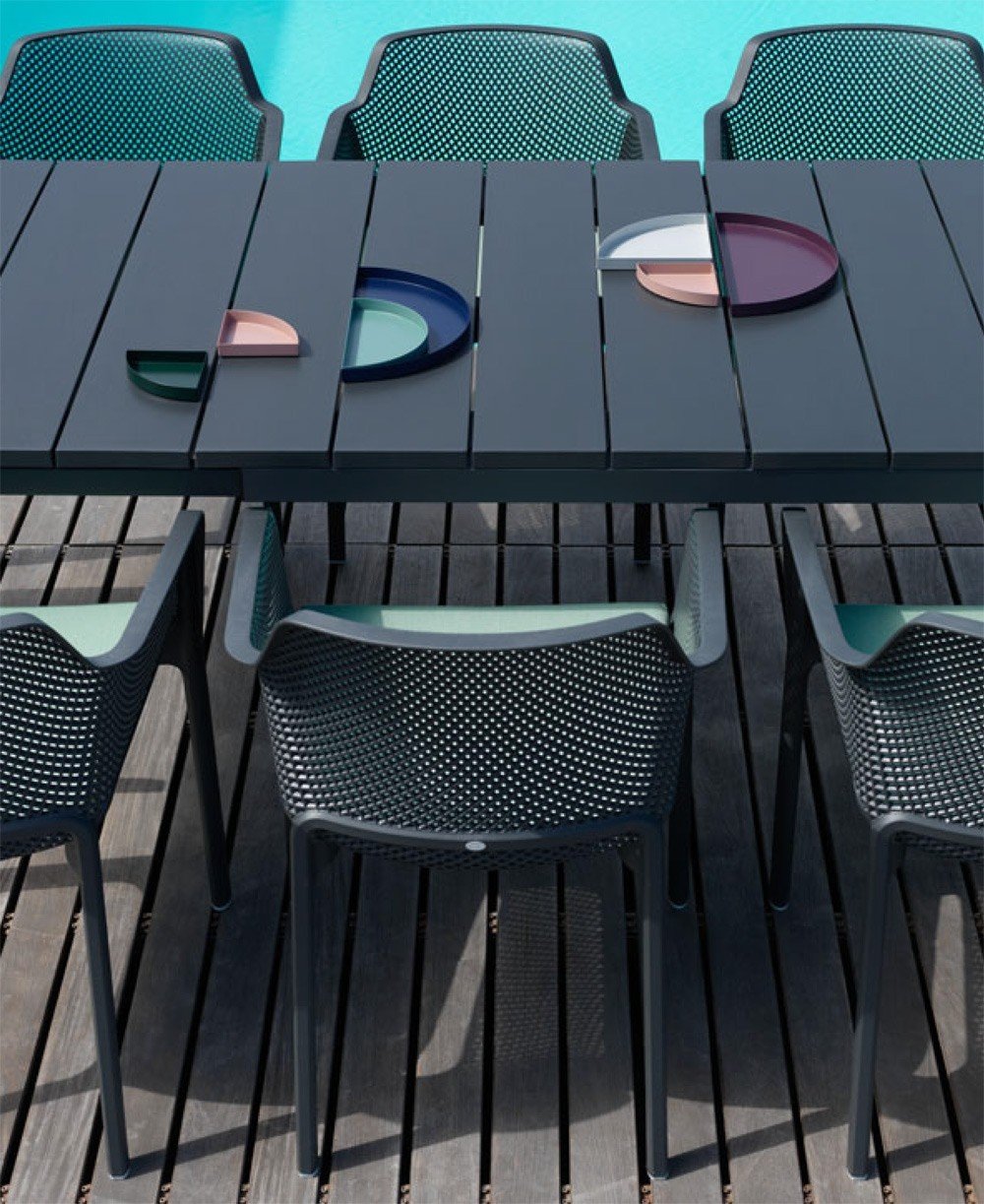 Rio 210/280 Extendable Table, Charcoal